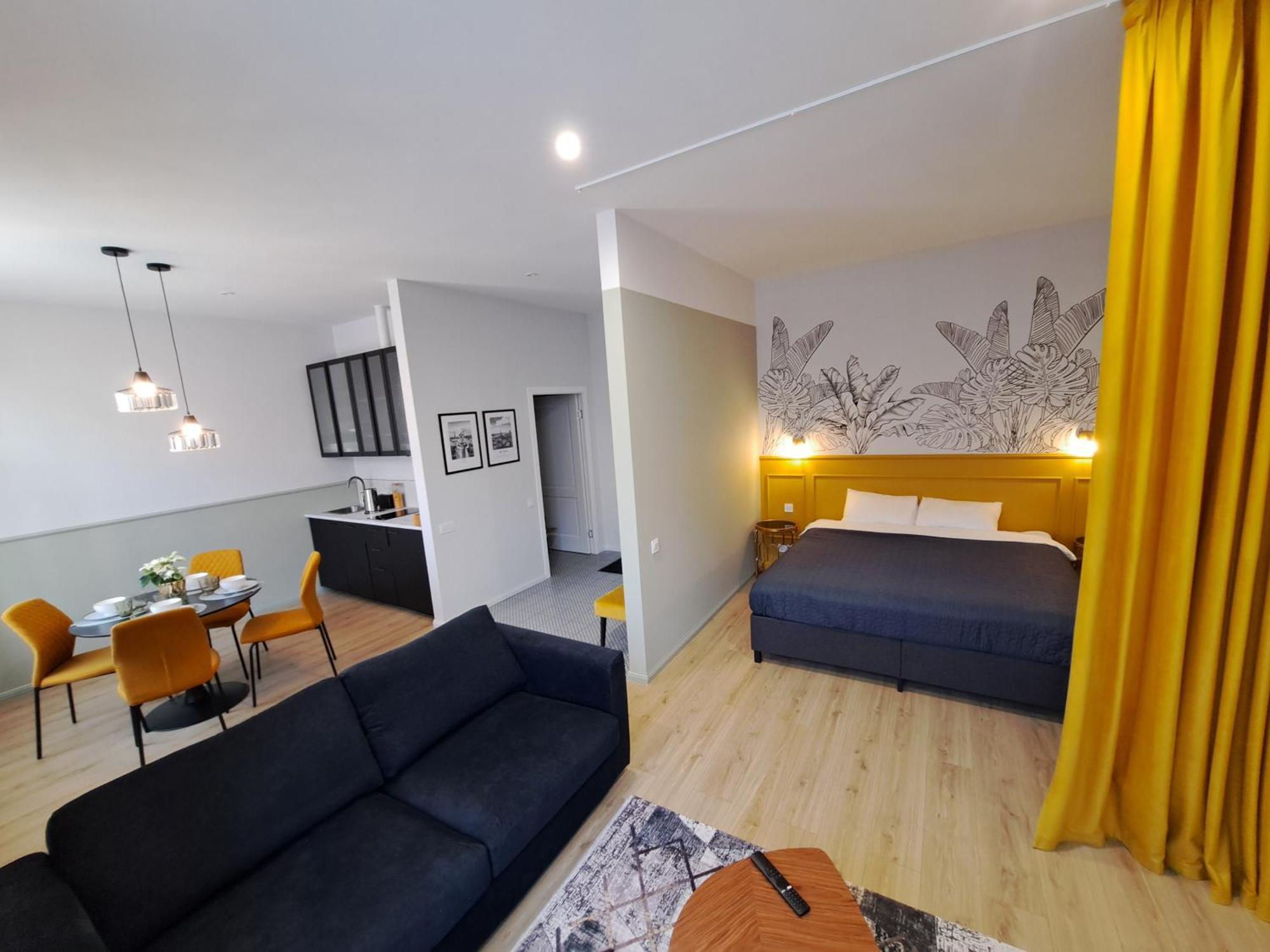 Golden Palms Apartment In The City Centre Riga Exterior foto